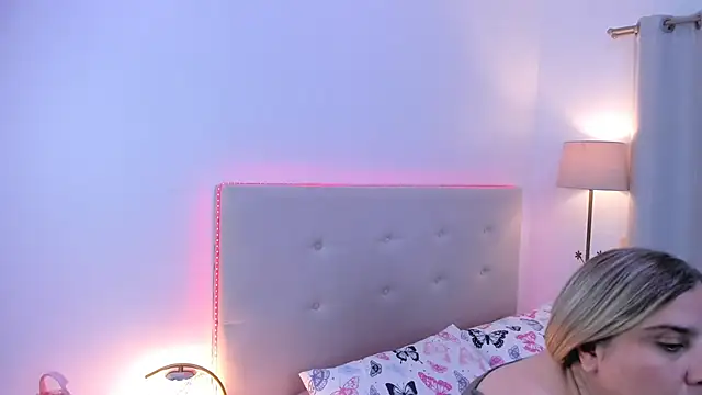 MissMaria online show from April 17, 3:20 am