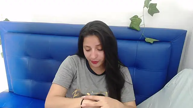 Snapshot of cherry_modelx_ chatting on May 21, 2:07 am cherry modelx online show from May 21, 2:07 am