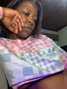 amarrabrown2024 online show from June 16, 11:07 pm