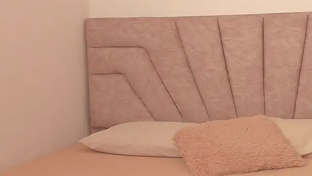 SavannahWildee online show from February 22, 11:53 am