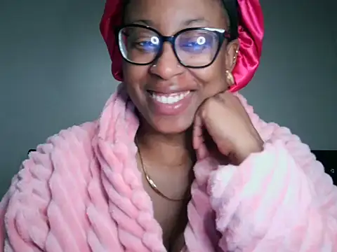 Nyxie Chaos online show from March 25, 2:45 pm