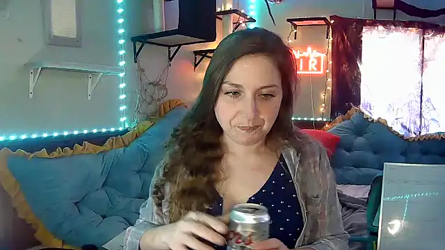 mirannacult online show from December 17, 3:49 pm