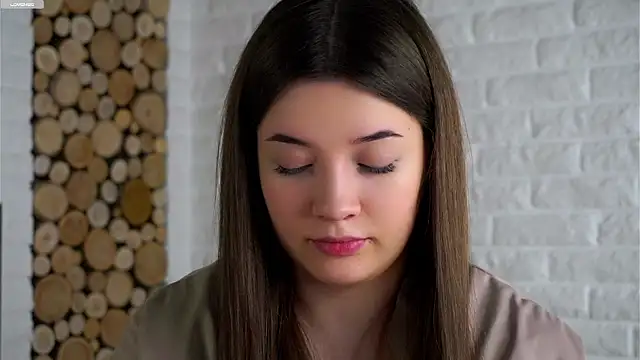 LowOncoming online show from February 20, 1:46 am