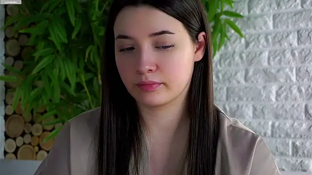 LowOncoming online show from March 26, 2:28 am