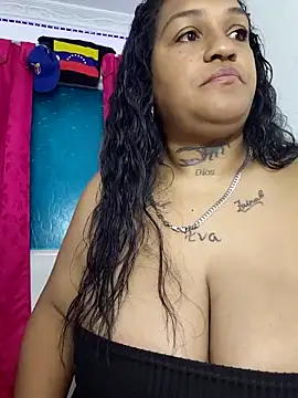 Michelle Brito1 online show from March 6, 3:08 pm