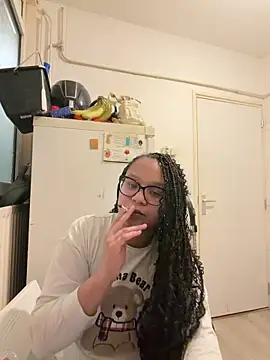 BaddieMelanie online show from February 10, 6:23 pm