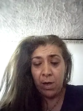 Snapshot of sarethdeivy_ chatting on March 10, 11:27 pm sarethdeivy online show from March 10, 11:27 pm