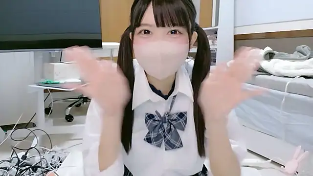 Snapshot of YUNOCHI_nyanko chatting on October 13, 10:26 am YUNOCHI nyanko online show from October 13, 10:26 am