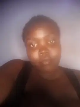 Snapshot of beauty-me_ chatting on August 2, 10:19 pm beauty-me online show from August 2, 10:19 pm