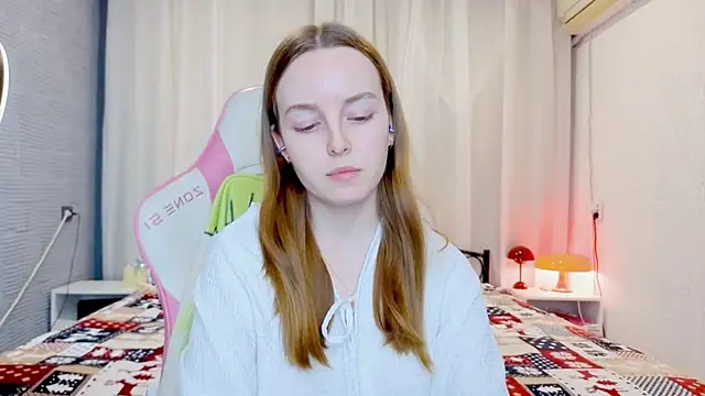 Wild  flowers online show from November 29, 8:34 pm