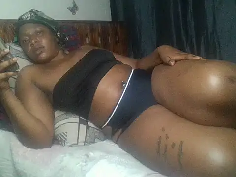 Snapshot of IAm_Katie chatting on November 3, 8:54 pm IAm Katie online show from November 3, 8:54 pm