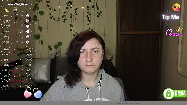 Snapshot of Muse_kitty_jenia chatting on April 18, 7:07 pm Muse kitty jenia online show from April 18, 7:07 pm