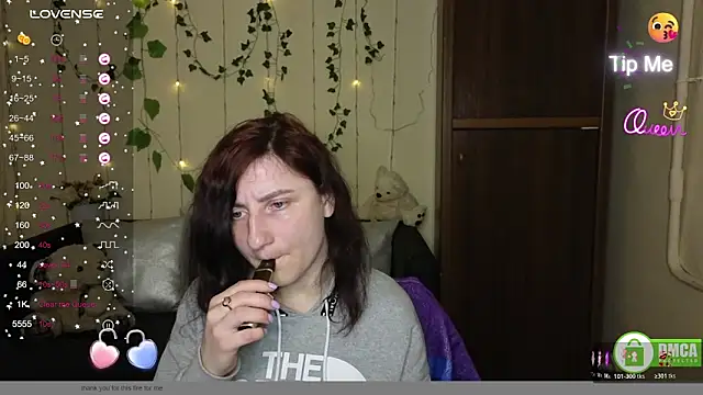 Snapshot of Muse_kitty_jenia chatting on April 18, 7:58 pm Muse kitty jenia online show from April 18, 7:58 pm