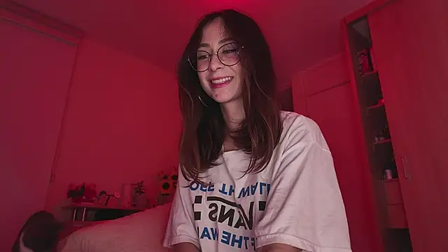 Snapshot of juanasnz99 chatting on March 18, 6:57 am juanasnz99 online show from March 18, 6:57 am