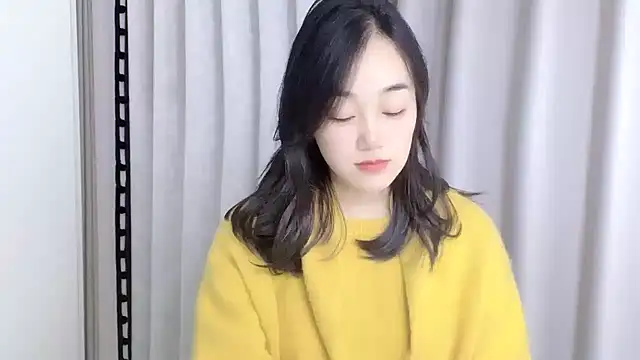 cloud8822 online show from November 9, 2:15 pm