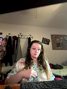 Snapshot of Lalalynn chatting on November 11, 4:51 pm Lalalynn online show from November 11, 4:51 pm