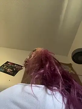 Lalalynn online show from February 9, 6:23 pm