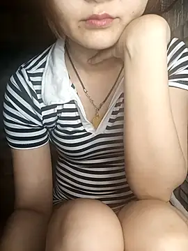 Snapshot of Girl20sexy chatting on February 19, 4:22 pm Girl20sexy online show from February 19, 4:22 pm