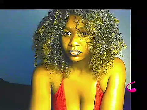 Snapshot of lilylovexx chatting on April 19, 7:49 pm lilylovexx online show from April 19, 7:49 pm
