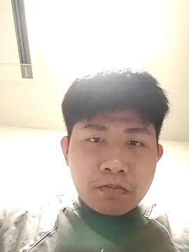 Snapshot of HuyFA23 chatting on March 15, 4:10 pm HuyFA23 online show from March 15, 4:10 pm