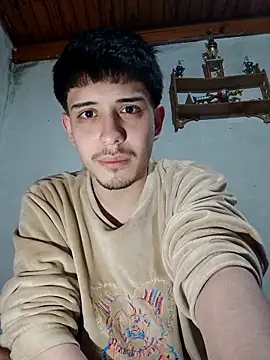 Elvergonn2105 online show from October 31, 4:35 am