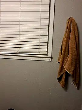 Snapshot of bigdickdaddy2184 chatting on January 2, 7:33 am bigdickdaddy2184 online show from January 2, 7:33 am