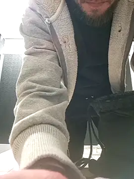 Snapshot of bigdickdaddy2184 chatting on March 2, 11:07 am bigdickdaddy2184 online show from March 2, 11:07 am