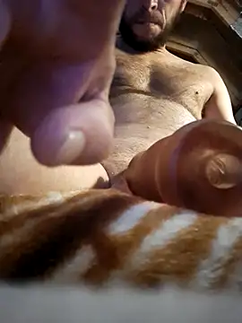 Snapshot of bigdickdaddy2184 chatting on September 12, 6:13 am bigdickdaddy2184 online show from September 12, 6:13 am