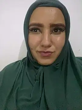 Snapshot of hannahayat chatting on December 28, 3:37 am hannahayat online show from December 28, 3:37 am
