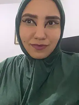 Snapshot of hannahayat chatting on March 5, 10:54 pm hannahayat online show from March 5, 10:54 pm