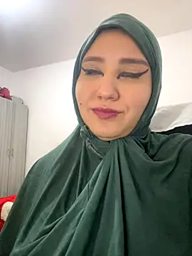 Snapshot of hannahayat chatting on September 24, 2:53 pm hannahayat online show from September 24, 2:53 pm