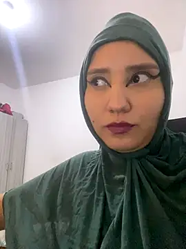 Snapshot of hannahayat chatting on October 6, 7:55 pm hannahayat online show from October 6, 7:55 pm