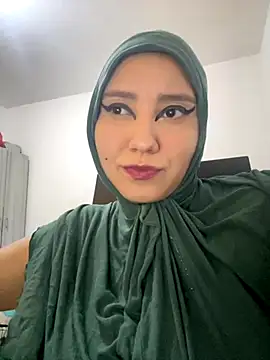 Snapshot of hannahayat chatting on October 15, 1:11 pm hannahayat online show from October 15, 1:11 pm