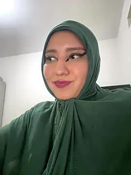 Snapshot of hannahayat chatting on October 20, 10:21 pm hannahayat online show from October 20, 10:21 pm