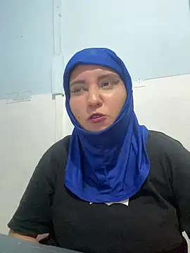 Snapshot of hannahayat chatting on July 1, 2:13 am hannahayat online show from July 1, 2:13 am