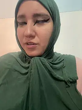 Snapshot of hannahayat chatting on July 12, 3:47 pm hannahayat online show from July 12, 3:47 pm
