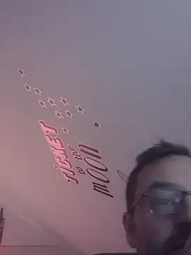 Snapshot of Fantaxx86 chatting on October 13, 6:46 am Fantaxx86 online show from October 13, 6:46 am