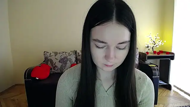 Pretty shy online show from March 17, 9:45 am