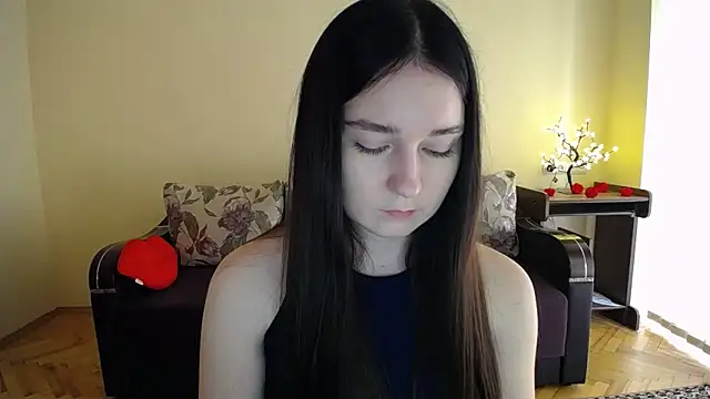 Snapshot of Pretty_shy chatting on May 29, 9:07 am Pretty shy online show from May 29, 9:07 am