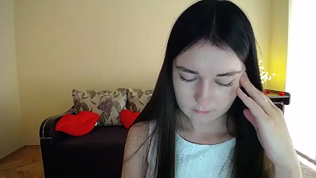 Snapshot of Pretty_shy chatting on July 15, 9:14 am Pretty shy online show from July 15, 9:14 am
