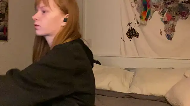 Snapshot of vanessapark chatting on February 10, 11:55 pm vanessapark online show from February 10, 11:55 pm