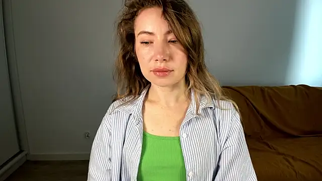 Mia Tasty online show from April 17, 6:27 am