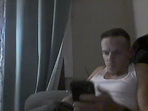 Snapshot of Rollinhard6969 chatting on February 1, 12:48 pm Rollinhard6969 online show from February 1, 12:48 pm