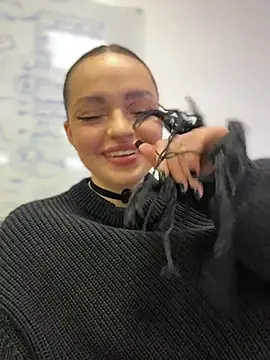 Snapshot of AnaWest chatting on March 11, 9:45 am AnaWest online show from March 11, 9:45 am