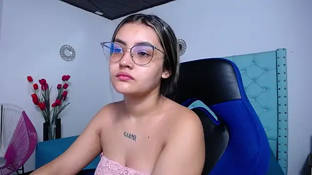 antonella sweetlittle online show from April 2, 10:57 am