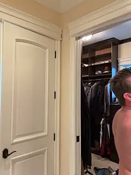 sluttydylan online show from February 18, 6:37 pm