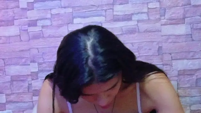 Snapshot of nextdoor_fantasy1 chatting on April 28, 8:14 pm nextdoor fantasy1 online show from April 28, 8:14 pm