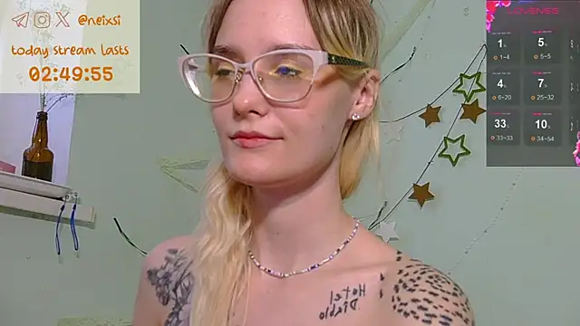Snapshot of ixsi chatting on July 26, 7:15 am ixsi online show from July 26, 7:15 am