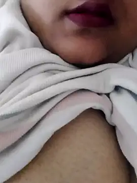 Snapshot of smile_pretty chatting on December 12, 1:17 pm smile pretty online show from December 12, 1:17 pm