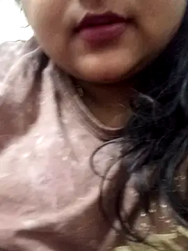 Snapshot of smile_pretty chatting on December 12, 7:48 pm smile pretty online show from December 12, 7:48 pm